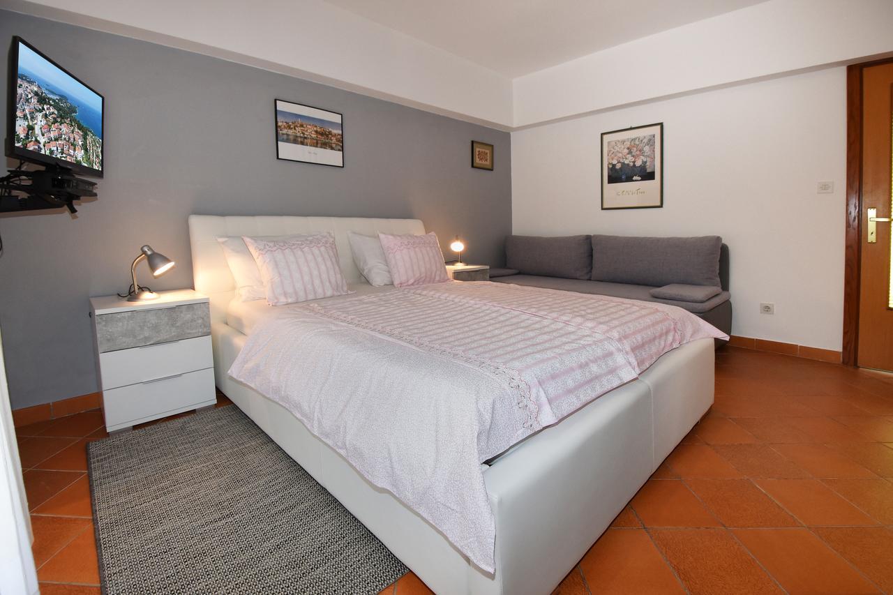 Apartment Sambris No 1 Vrsar Ngoại thất bức ảnh